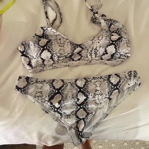 Snakeskin Bikini Set size L!